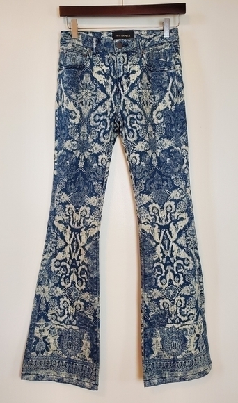 𝅺KOBI Halperin Farryn Print Flare Denim Jeans sz 0 - Picture 4 of 10
